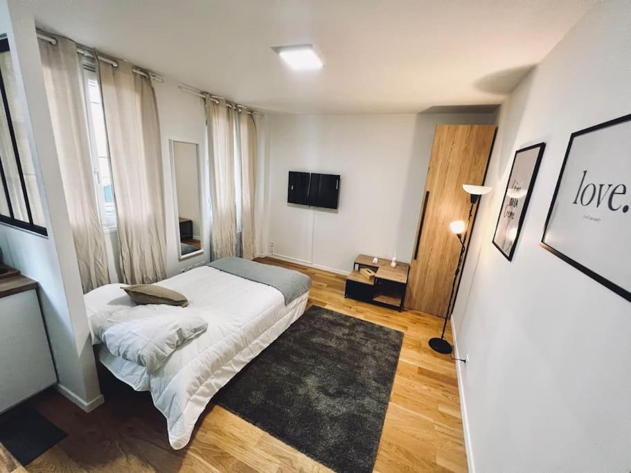 Tres Beau Studio Refait A Neuf 2 Apartment Saint-Ouen  Exterior photo