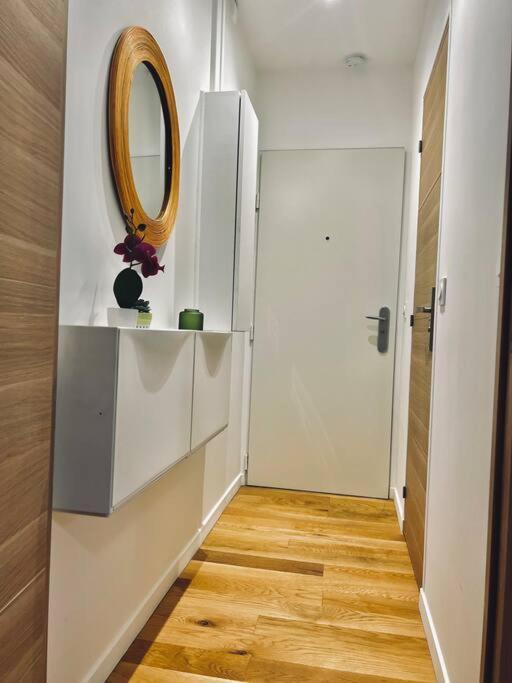 Tres Beau Studio Refait A Neuf 2 Apartment Saint-Ouen  Exterior photo
